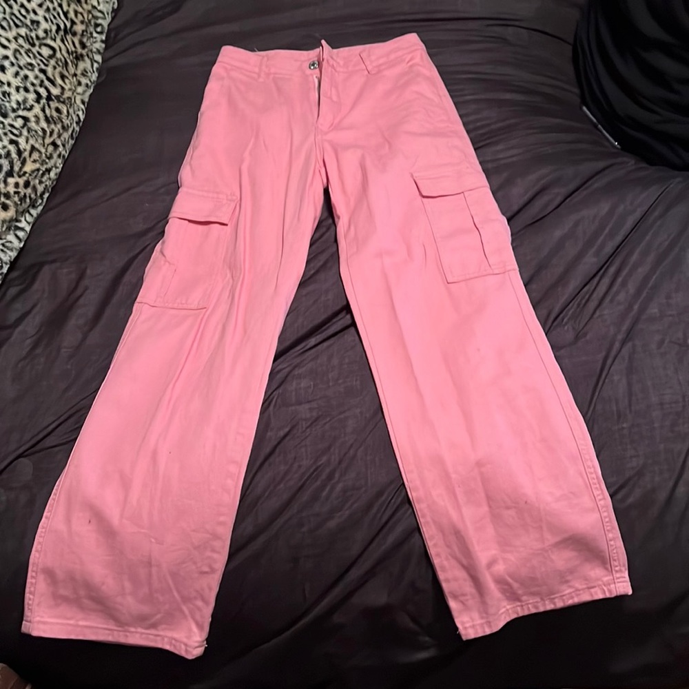 Pink jeans in good condition